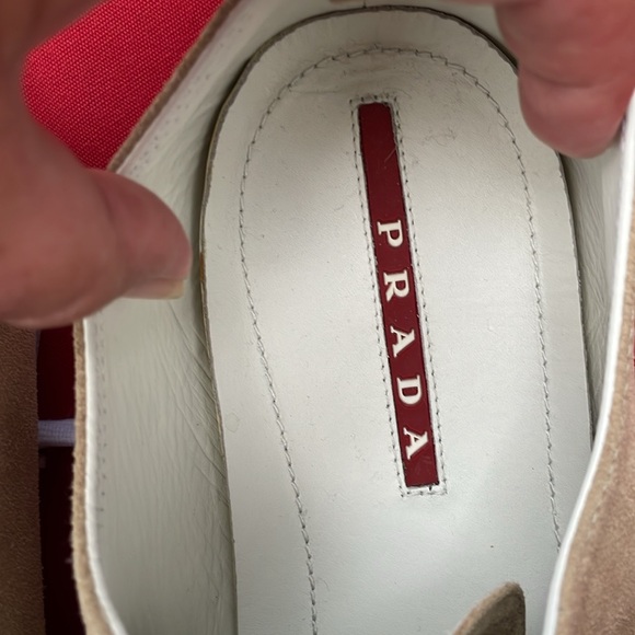 ⛔️SOLD⛔️ PRADA Men’s Low Trainers Suede Shoes Size 11US - Picture 3 of 15